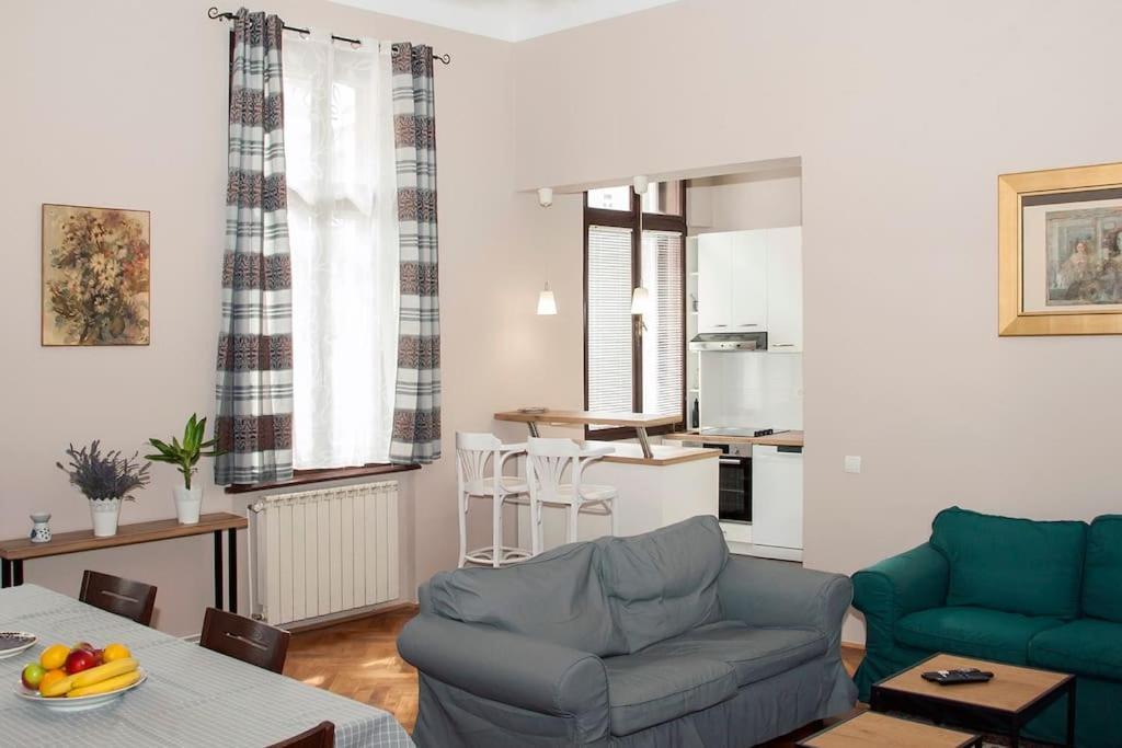 Apartment Pataky Zagreb Buitenkant foto