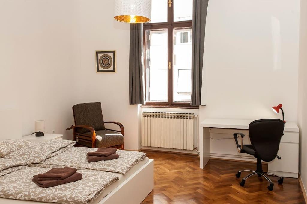 Apartment Pataky Zagreb Buitenkant foto